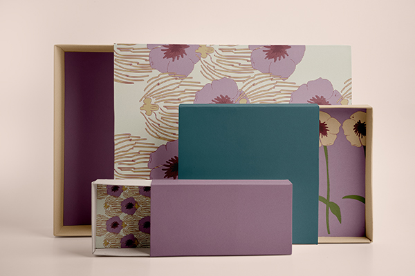 Luxury cosmetic box created by a packaging design company for beauty packaging.